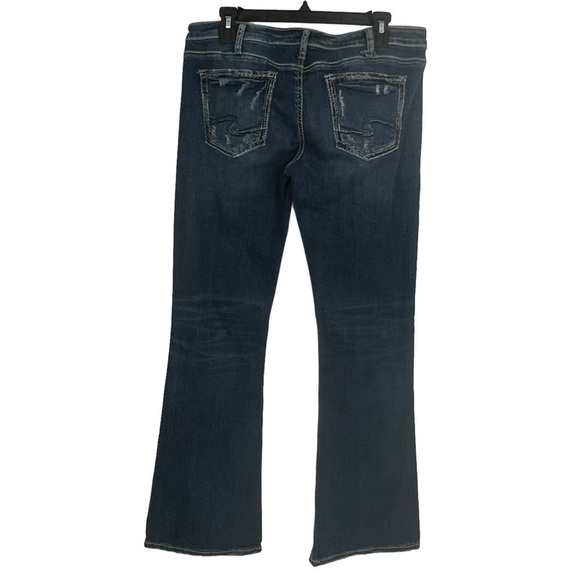 Silver Women’s Blue Jeans Sz W32/L31 Tuesday Bootcut Distressed Pockets Stretch - Picture 3 of 13